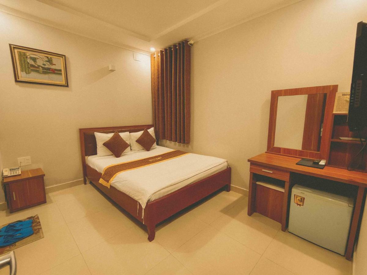 Huong Mai Ga Sai Gon Hotel Ho Chi Minh City Exterior photo